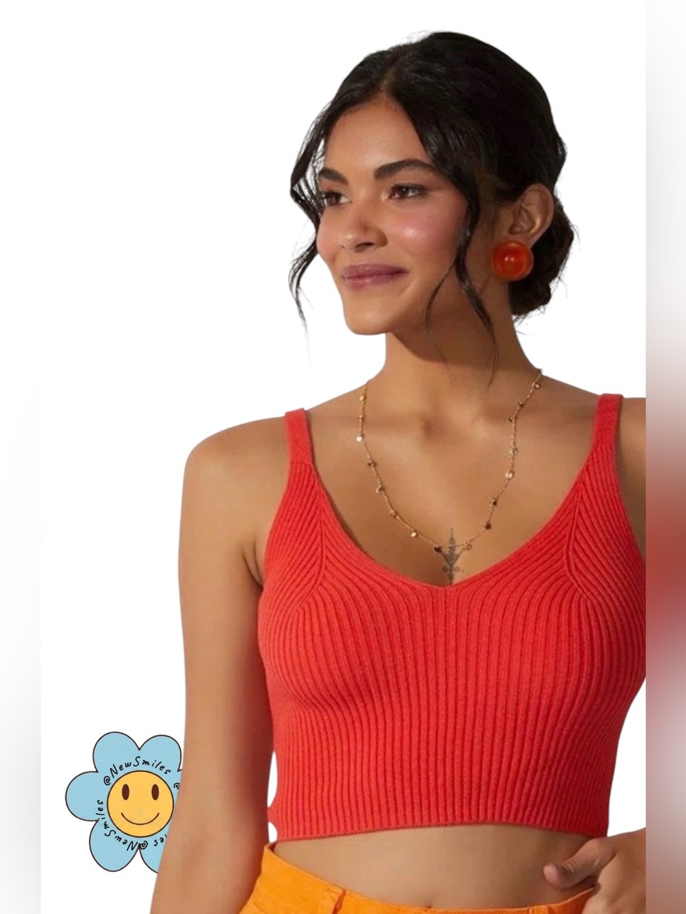 Gianni Bini ~ Cherry Red ~ V‑Neck Crop Tank ~ Course Ribbing Makes Even Prettier